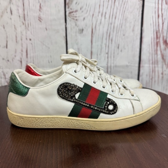 GUCCI ACE SNEAKERS embellished safety pin women’s 6.5 GUC - Picture 1 of 15